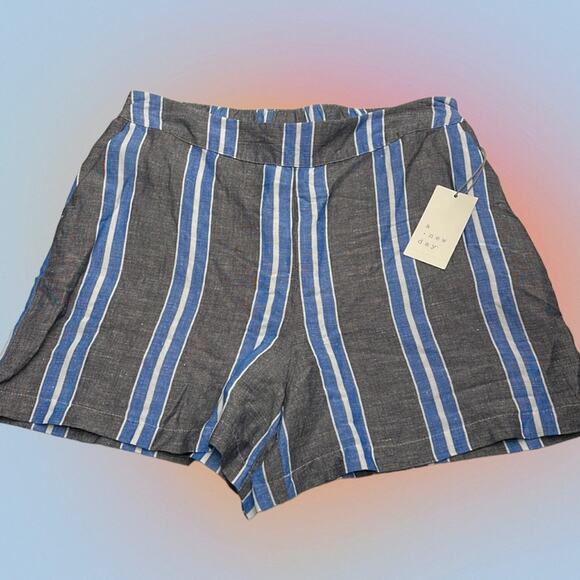 A NEW DAY Women’s Medium Gray Blue Stripe Linen Blend Shorts - Picture 1 of 3